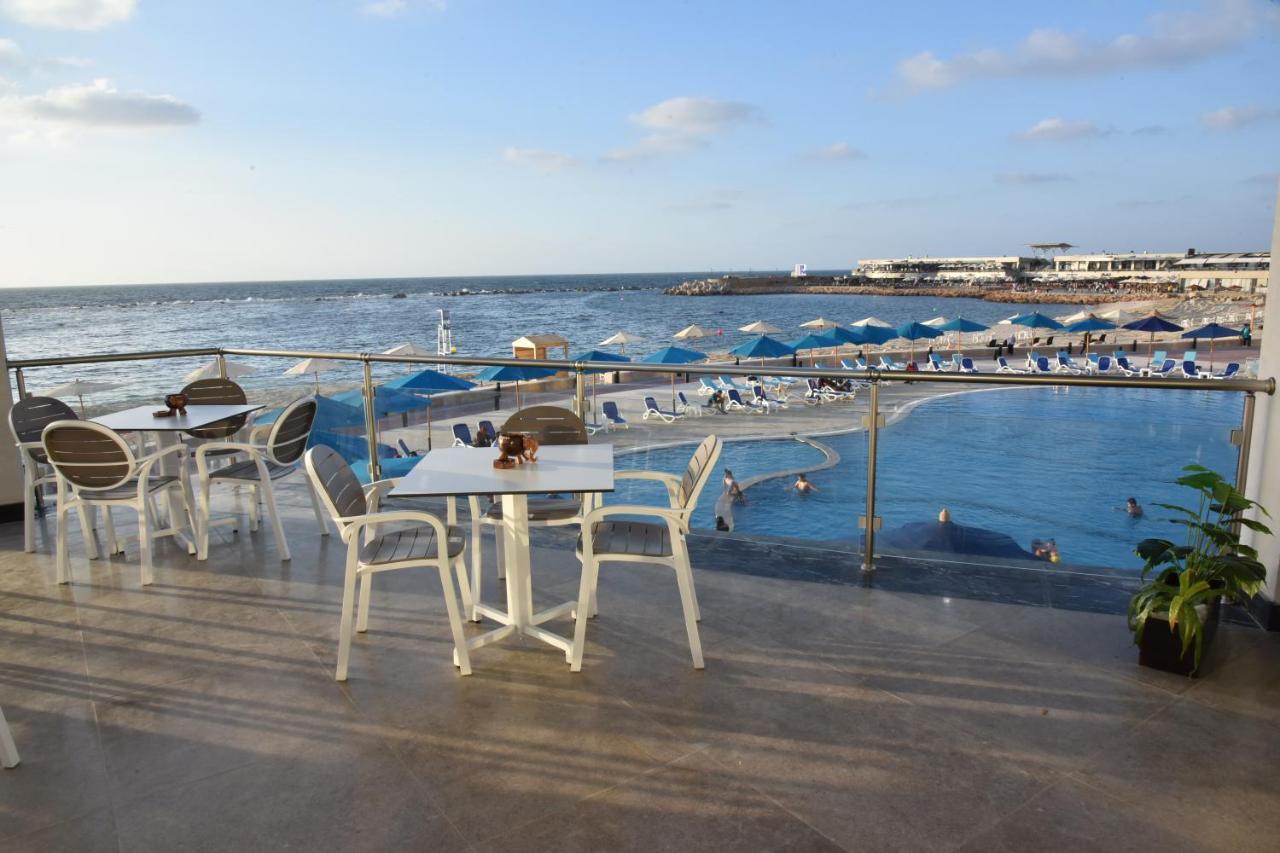 Golden Jewel Beach&Hotel Alexandria Exterior photo View of the beach from the hotel
