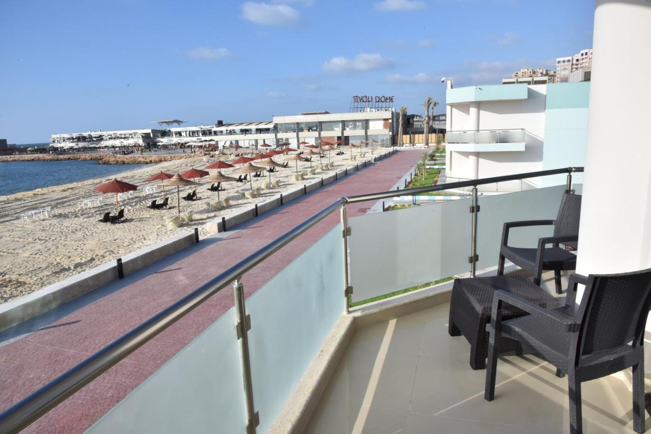 Golden Jewel Beach&Hotel Alexandria Exterior photo A balcony