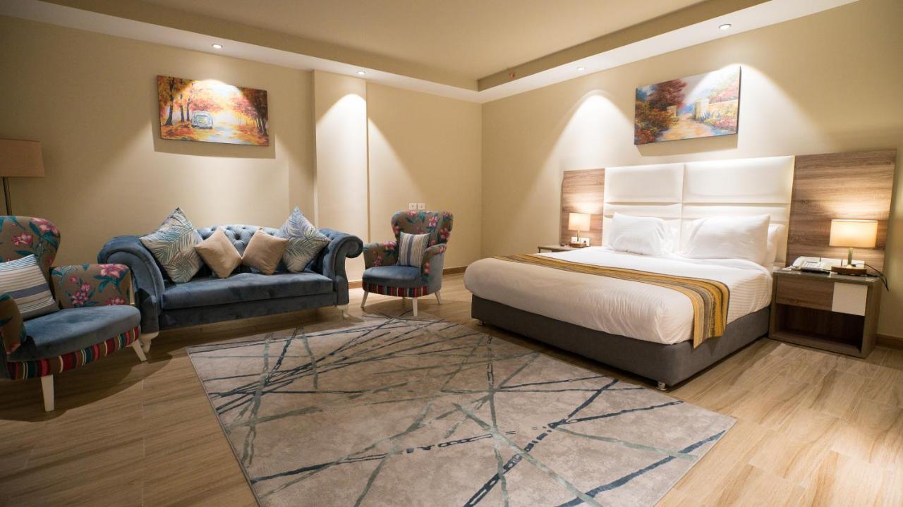 Golden Jewel Beach&Hotel Alexandria Exterior photo Deluxe Suite
