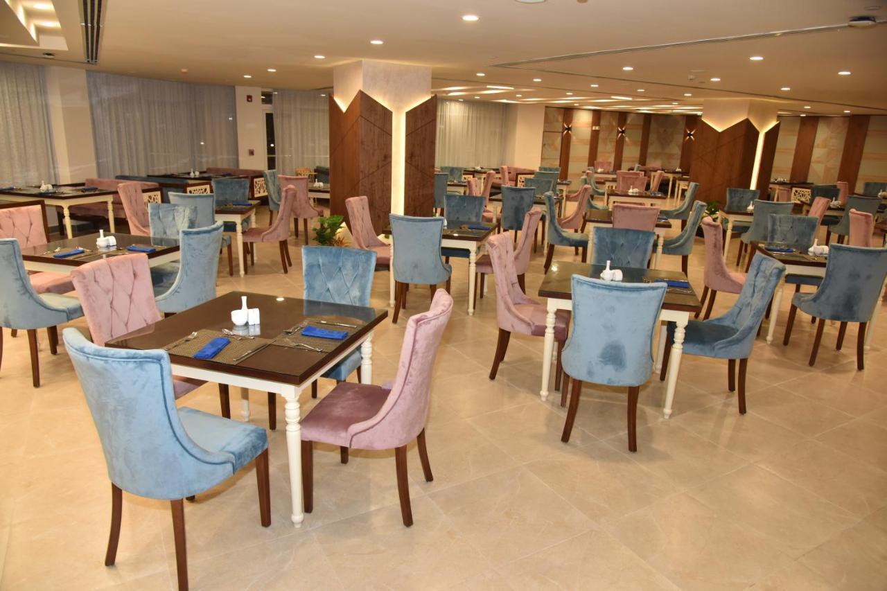 Golden Jewel Beach&Hotel Alexandria Exterior photo The restaurant